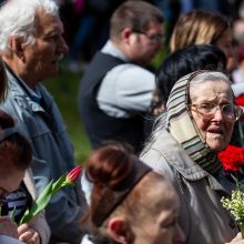 Konservatoriai vėl kelia klausimą dėl Georgijaus juostelių draudimo