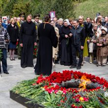 Konservatoriai vėl kelia klausimą dėl Georgijaus juostelių draudimo