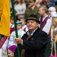 D. Grybauskaitė Lietuvos žmonėms palinkėjo orumo ir pasitikėjimo