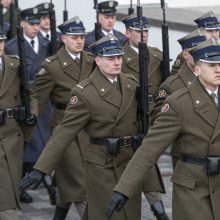 Iškilmingos laidotuvės baigėsi: sukilimo vadai palydėti į Rasų kapines