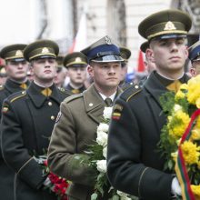 Iškilmingos laidotuvės baigėsi: sukilimo vadai palydėti į Rasų kapines