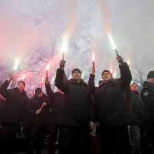 Ugniagesiai didesnių pinigų negavo: žada rengti protestus kas savaitę