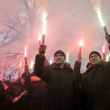 Ugniagesiai didesnių pinigų negavo: žada rengti protestus kas savaitę