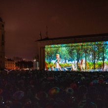 Šv. Kalėdų vakarą ant Vilniaus katedros sienos nušvito 3D pasaka 