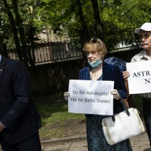 Susitarimas dėl Astravo AE kursto aistras: latviams iškėlė vienybės klausimą