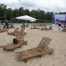 Kultūros paveldo komisija: paplūdimys Lukiškių aikštėje nedera su istorine reikšme