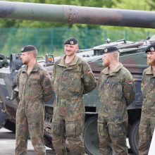 Keičiasi NATO priešakinių pajėgų bataliono kovinės grupės vadas