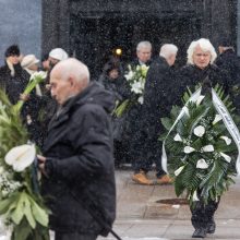 Į paskutinę kelionę išlydėtas buvęs Lietuvos premjeras A. Šleževičius