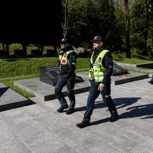 Gegužės 9-osios minėjimas Vilniuje: mažiau pompastikos ir nuoskauda dėl sovietinių paminklų  