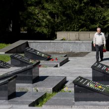 Gegužės 9-osios minėjimas Vilniuje: mažiau pompastikos ir nuoskauda dėl sovietinių paminklų  