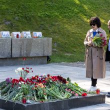 Gegužės 9-osios minėjimas Vilniuje: mažiau pompastikos ir nuoskauda dėl sovietinių paminklų  