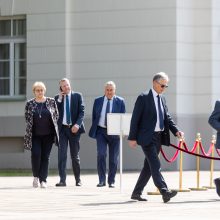 Atsisveikinimas su A. Adamkiene: išreikšti pagarbą plūdo žmonės iš visos Lietuvos