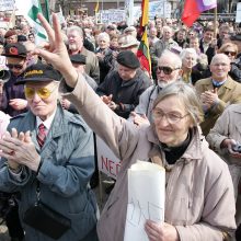 Senatvės pensijos nuo sausio vidutiniškai didės apie 50 eurų