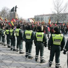 Valdžia netesi pažadų policininkams: tūkstančio eurų „į rankas“ neuždirbs