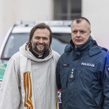 Policijai – 38 nauji automobiliai, vieną jų perduos kolegoms Ukrainoje