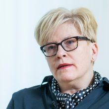 Premjerė teigia, kad apie prokuratūros prašymą dėl imuniteto Seimo pirmininkė neužsiminė 