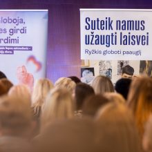 Puikios žinios: perpus sumažėjo globos įstaigose gyvenančių vaikų