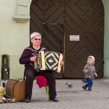 Gatvės muzikos diena: Vilniuje gyva muzika – net viešajame transporte