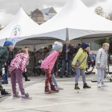 Judėjimo sveikuoliai okupavo Vienybės aikštę: kai kurie jų tokiais tapo tik šiandien