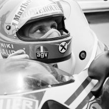 Mirė garsus austrų „Formulės 1“ lenktynininkas N. Lauda