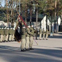 Lietuvos karių būrys išlydėtas į NATO misiją Irake