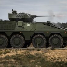 Lietuva iš JAV ir Vokietijos pirks ginkluotės už daugiau nei po 1 mlrd. eurų