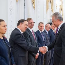 G. Nausėda užsienio ambasadorius ragina telktis remiant Ukrainą