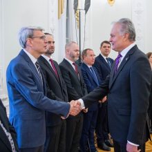 G. Nausėda užsienio ambasadorius ragina telktis remiant Ukrainą