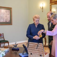 D. Grybauskaitė su britų princu kalbėjo ir apie Lietuvos okupaciją 