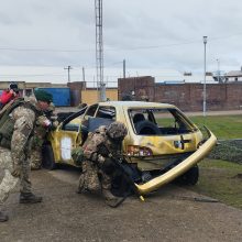 Lietuva siųs 40 instruktorių į Vokietiją mokyti ukrainiečių karių