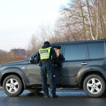 Policijos pareigūnai moteris stebino originalia staigmena