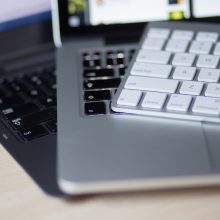 Ministerija ieškos sprendimo, kaip padėti atpažinti piratinį turinį internete