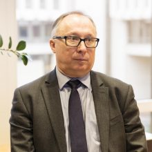 Laikinai MRU Politikos mokslų institutui vadovavęs A. Krupavičius pasitraukė iš pareigų