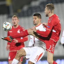 Varžovai: pernai Lietuvos futbolininkai su serbais susitiko du kartus ir nusileido jiems 0:1 bei 1:4. 