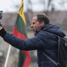 Opozicijos atstovai neskuba smerkti Sausio 13-osios minėjimą trikdžiusių protestuotojų