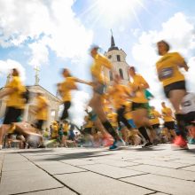 Sekmadienį Vilniaus gatves užtvindys bėgikai: bus eismo ribojimų