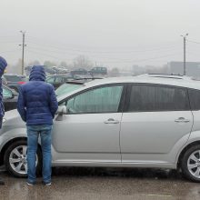 Lietuviai keičia požiūrį: dyzeliniu kuru varomus automobilius išstumia hibridiniai