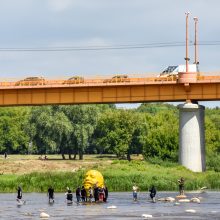 Architektai okupavo salą Neryje