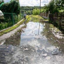 Po liūties Žemųjų Šančių gyventojai skendo fekalijose: tai – ekologinė bomba