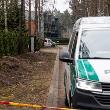 Policija tęsia darbą prie užpulto rusų disidento L. Volkovo namų
