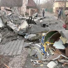 Karas Ukrainoje: Kijevo centre pasirodęs V. Zelenskis pažadėjo gintis