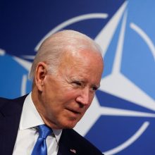 J. Bidenas atsisako pripažinti Rusiją terorizmą remiančia valstybe
