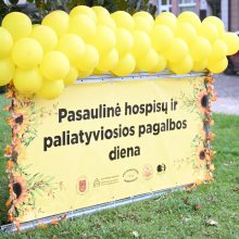 Klaipėdoje minint Pasaulinę paliatyviosios pagalbos dieną – miesto erdvėse meninės instaliacijos