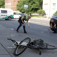 Klaipėdoje po automobilio ratais pateko brandaus amžiaus dviratininkas