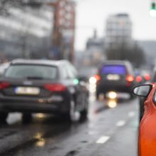 Kelininkai: rytinėje šalies dalyje keliuose išlieka provėžų