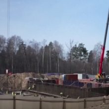 Prasta propaganda: V. Putino „dubleriui“ inspektuojant šaudmenų gamyklą parodyti tik pamatai
