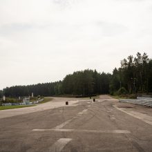 Stagnacija nesibaigia: lenktynių trasa merdi