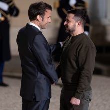 E. Macronas ir V. Zelenskis kartu vyks į ES viršūnių susitikimą Briuselyje