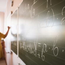 Per šimtą mokyklų matematikos vadovėlius įsigijo iš Lietuvos, Olandijos ir Rusijos įmonės