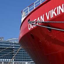 Per pastarąsias dvi dienas laivas „Ocean Viking“ išgelbėjo daugiau kaip 500 migrantų